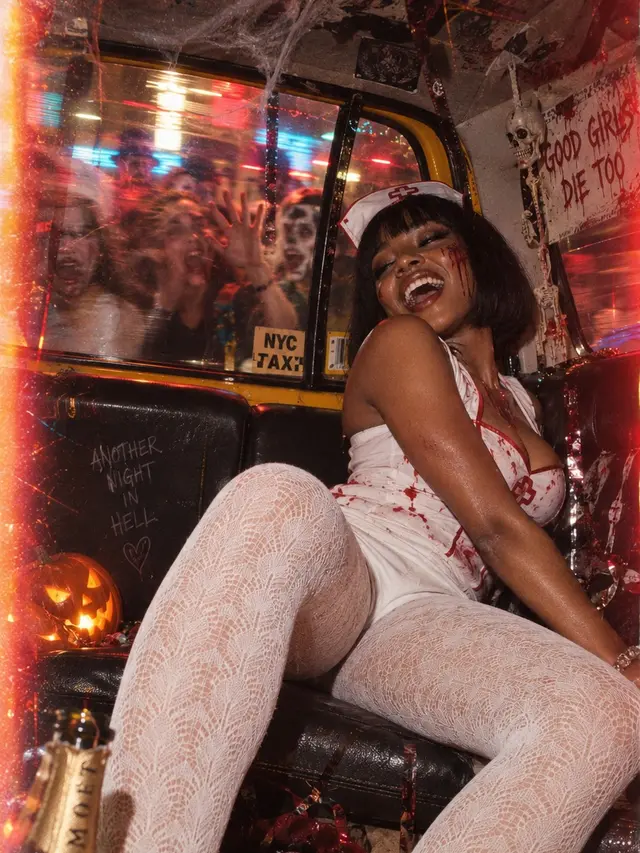 Look de Halloween con pantis AIRE